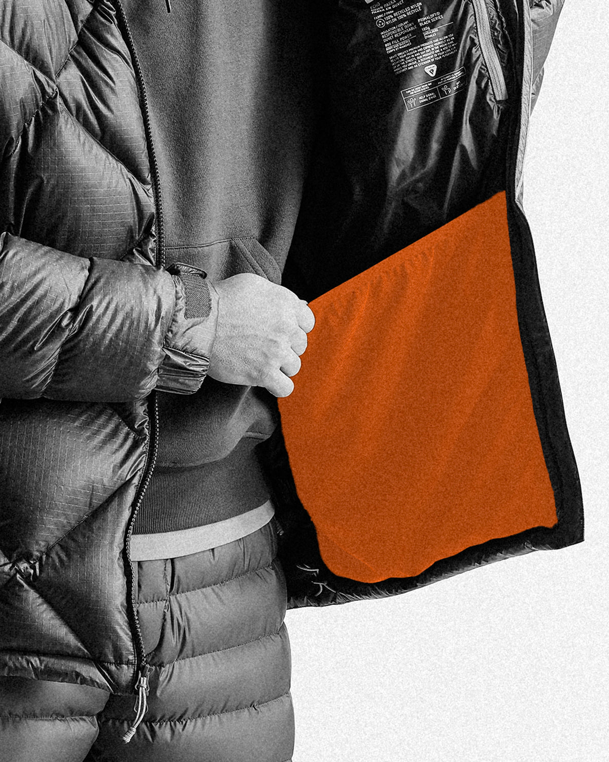 Internal mesh pocket